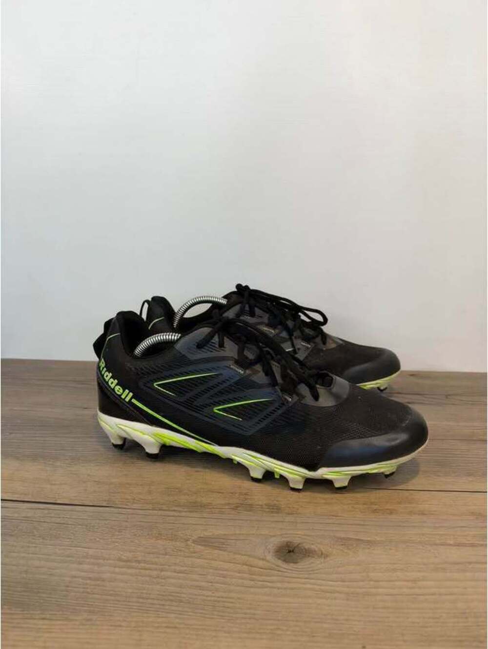 Riddell Football Cleats Men's Size 9.5